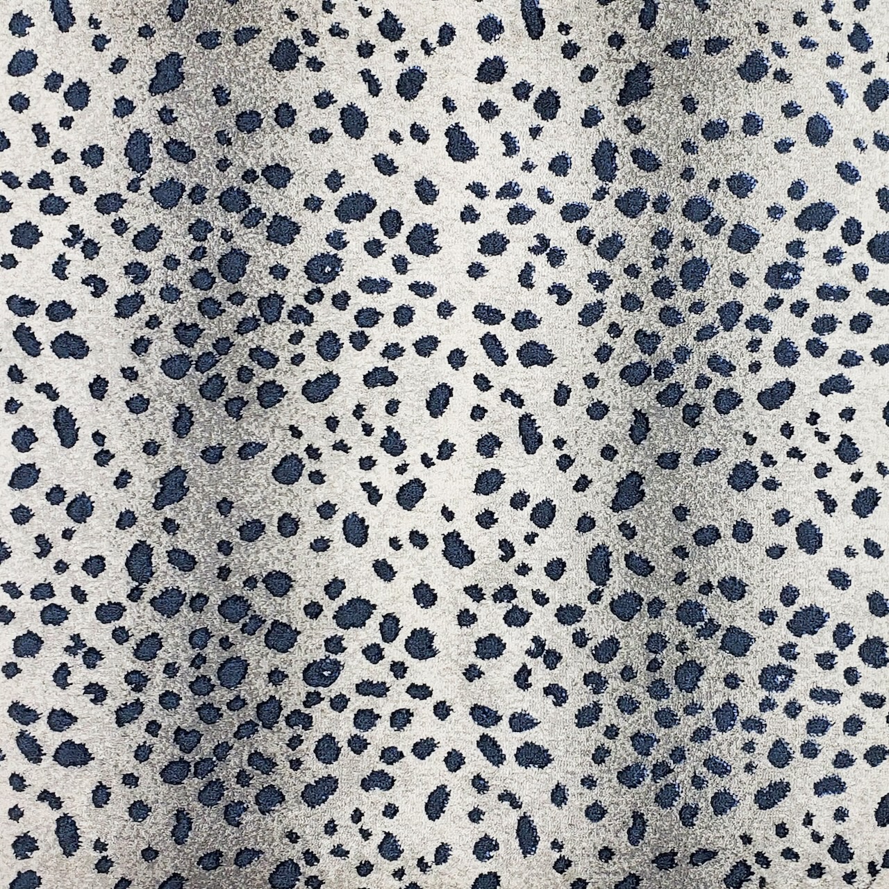 /Broadloom/Modern/Out in the Wild 364 Jungle Fever photo.jpg